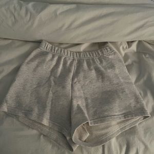 Aritzia shorts
